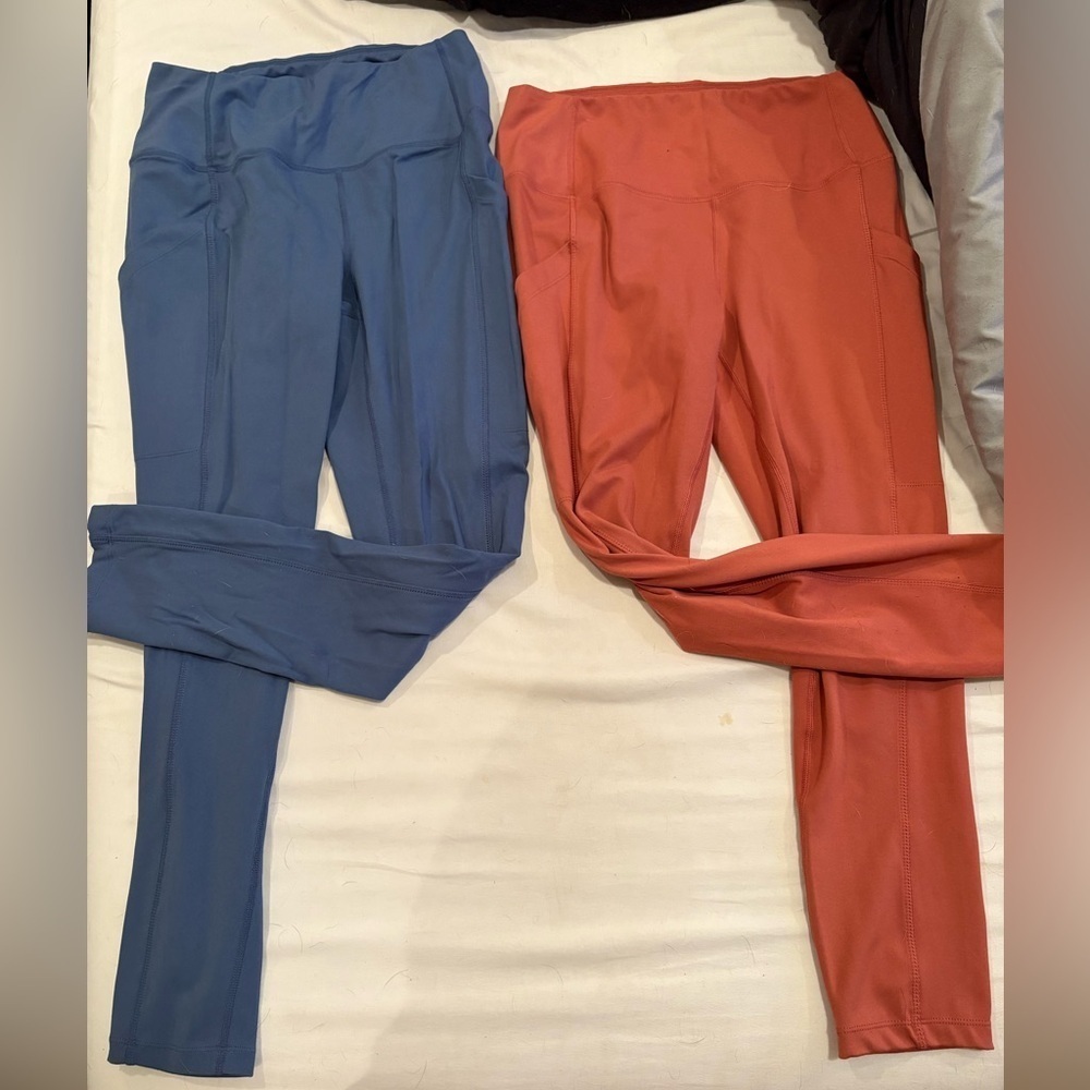 32Cool Leggings Bundle of Two - Blue and Red. Size S